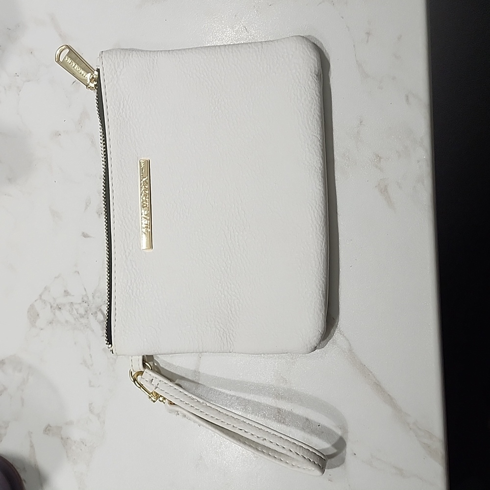 Steve Madden Wristlet